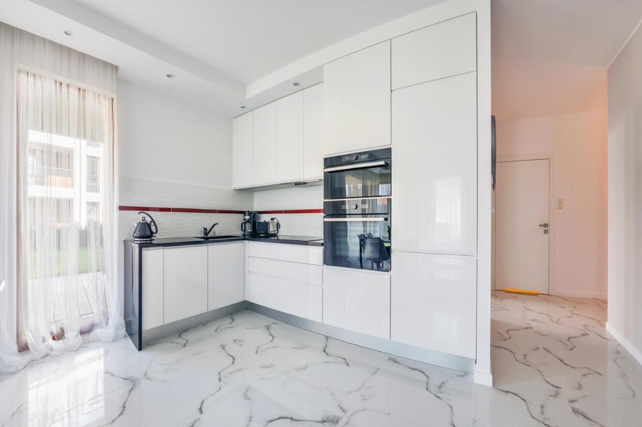 Luxury Long Island Suite Gdansk Exterior photo