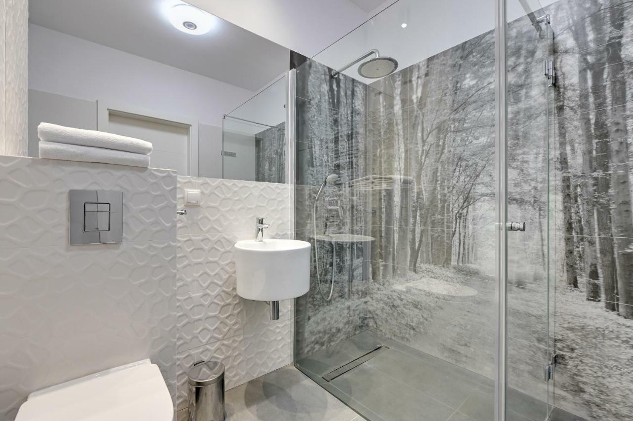 Luxury Long Island Suite Gdansk Exterior photo